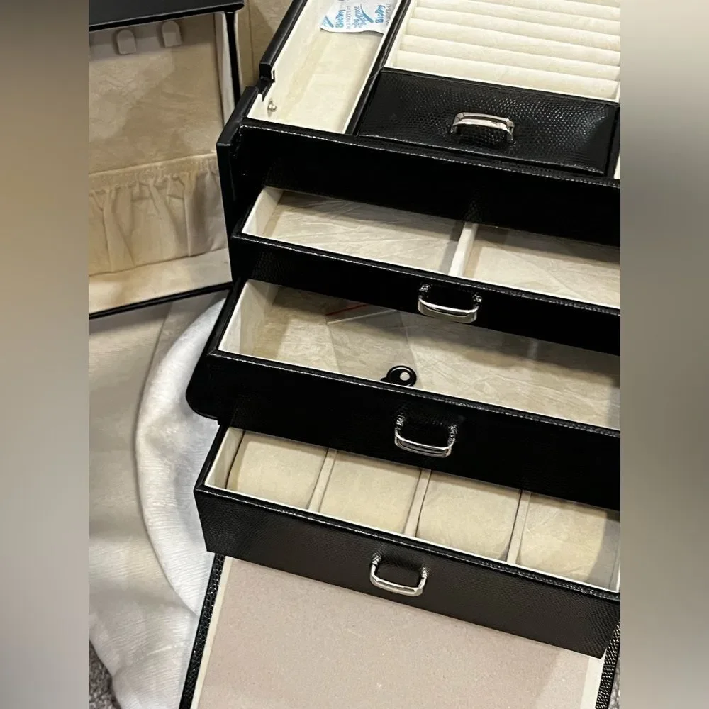 Bey-Berk Lizard Print Leather Jewelry Box - Black